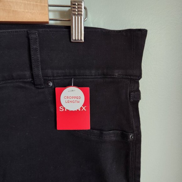 Spanx Jeans Black XL 1X Petite Women's Cropped Kick Flare Raw Hem Boho NEW - Picture 4 of 11